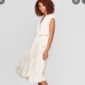 V neck wrap midi dress | Universal Threads